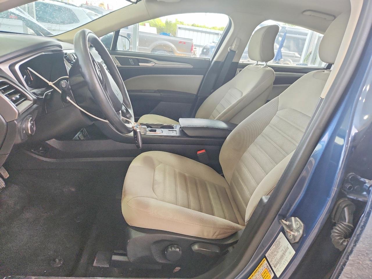 2019 Ford Fusion S - Image 7