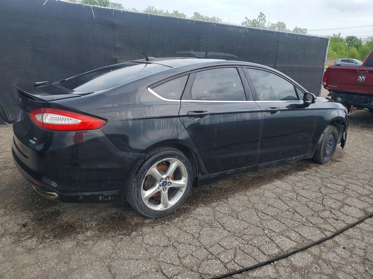 2014 Ford Fusion Se - Фото 3