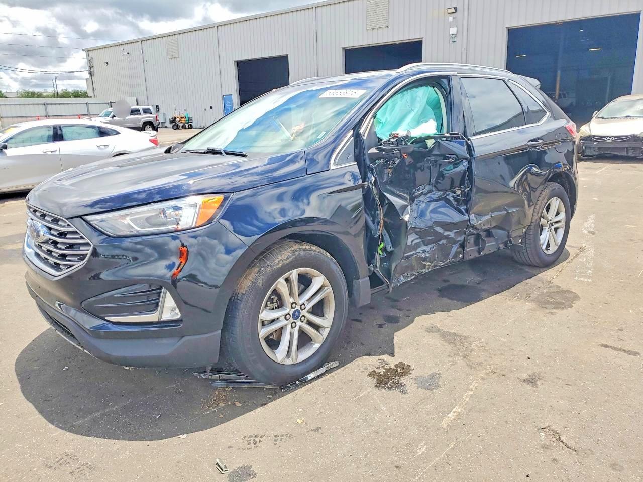 2020 Ford Edge Sel