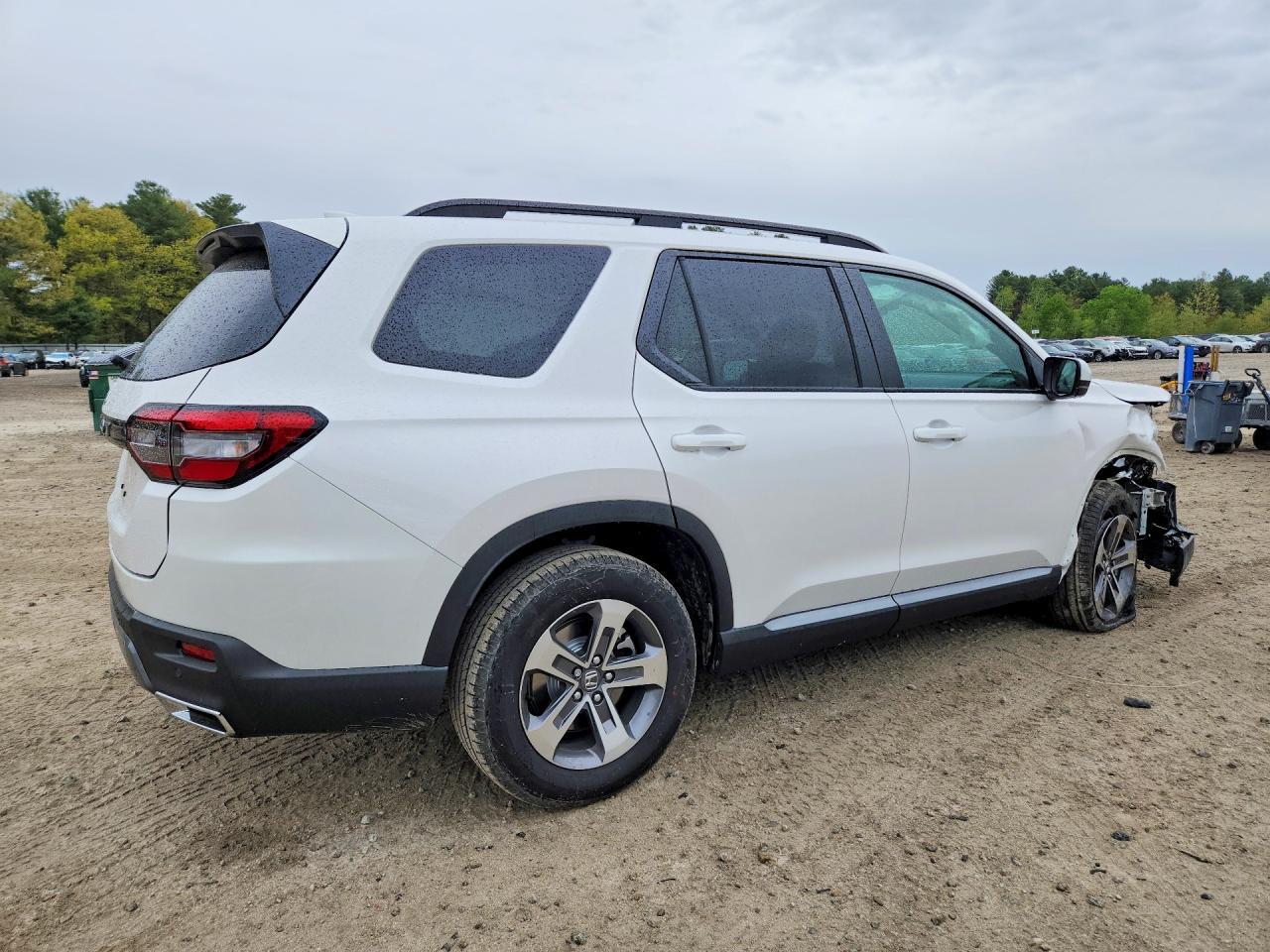 2026 Honda Pilot Exl - Image 3