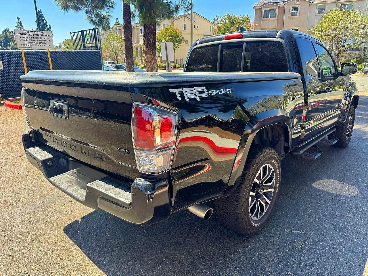 2022 Toyota Tacoma Trd Sport - Фото 4