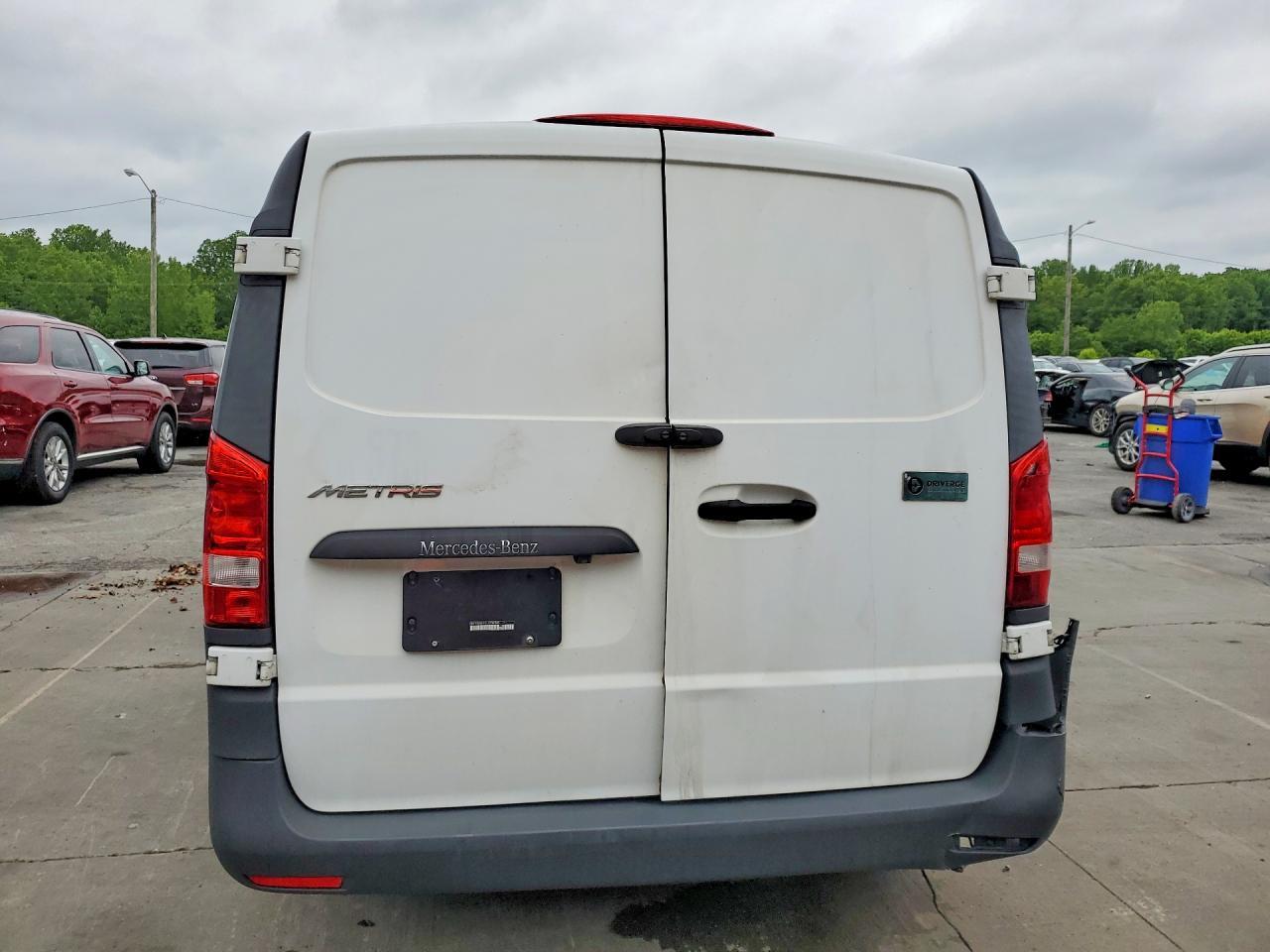 2020 Mercedes Benz Metris - Фото 6
