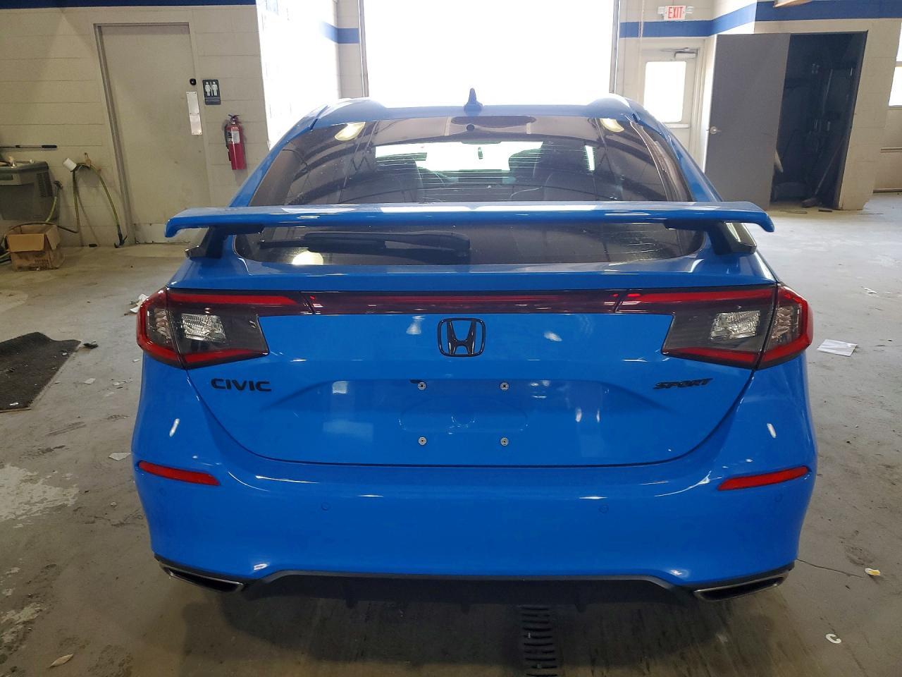 2022 Honda Civic Sport Touring - Фото 6
