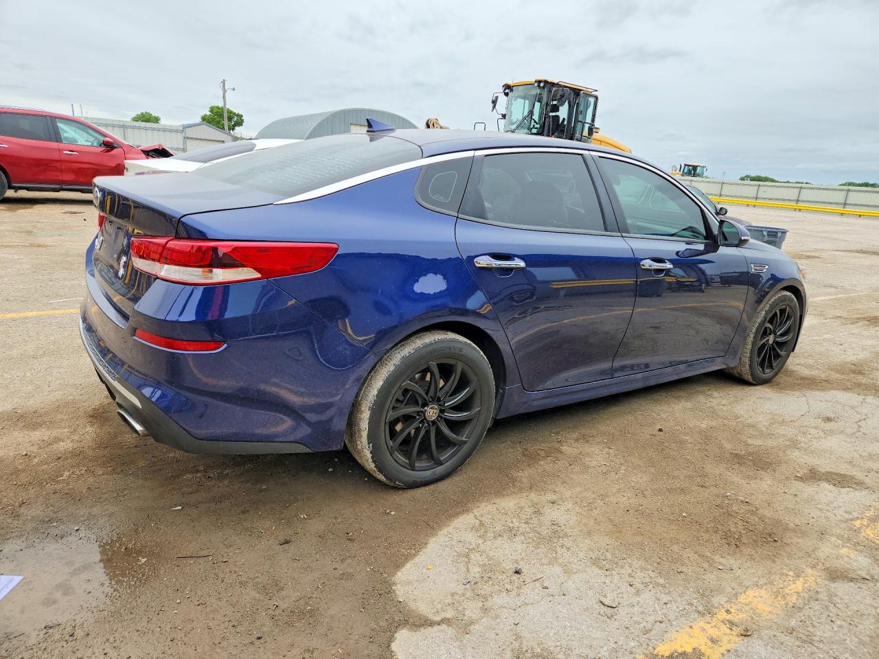 2019 Kia Optima Lx - Фото 3