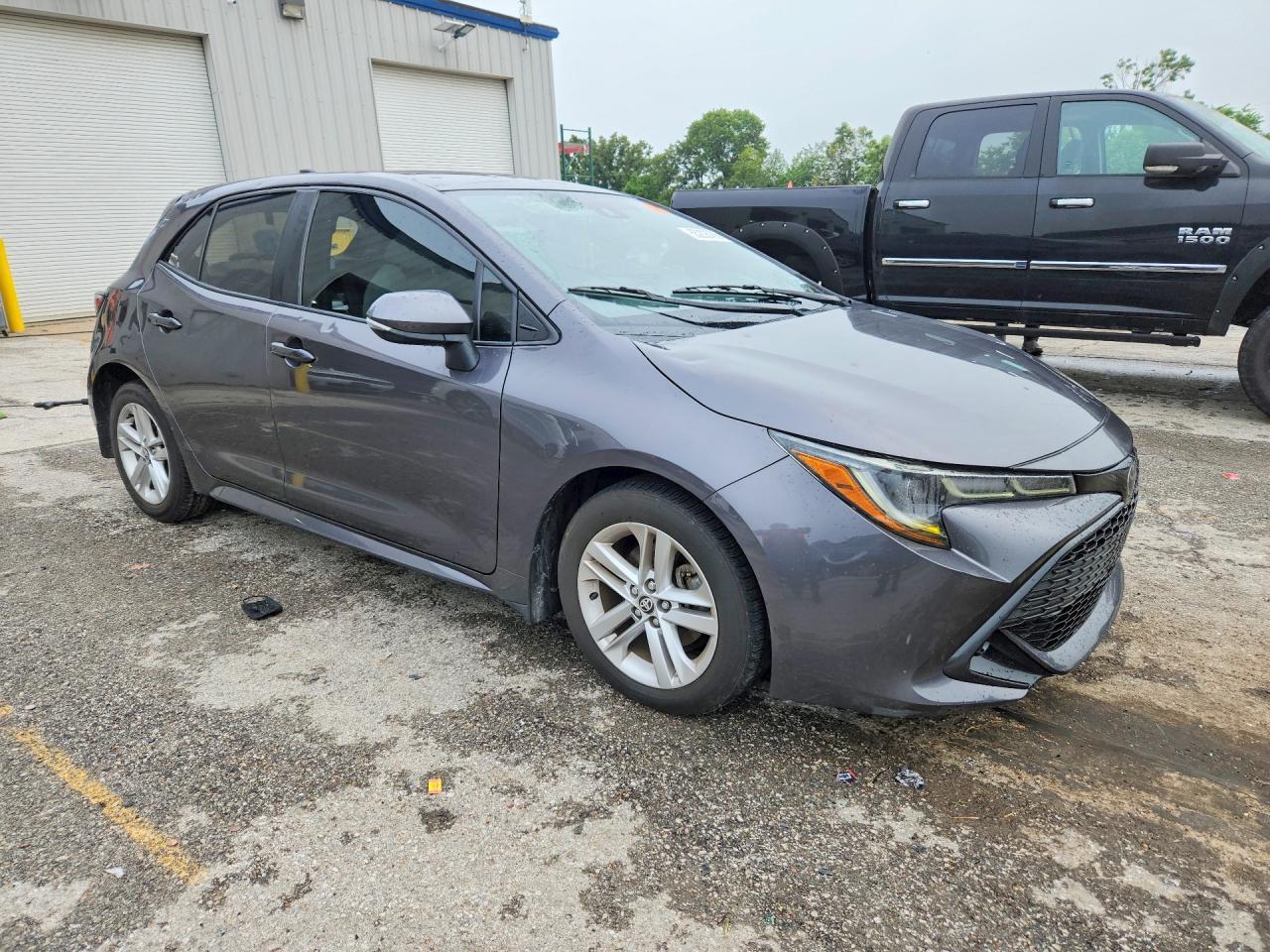 2021 Toyota Corolla Hatchback Se - Фото 4