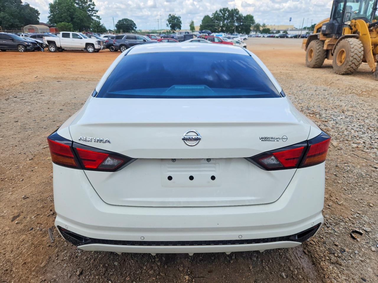 2021 Nissan Altima S - Фото 6