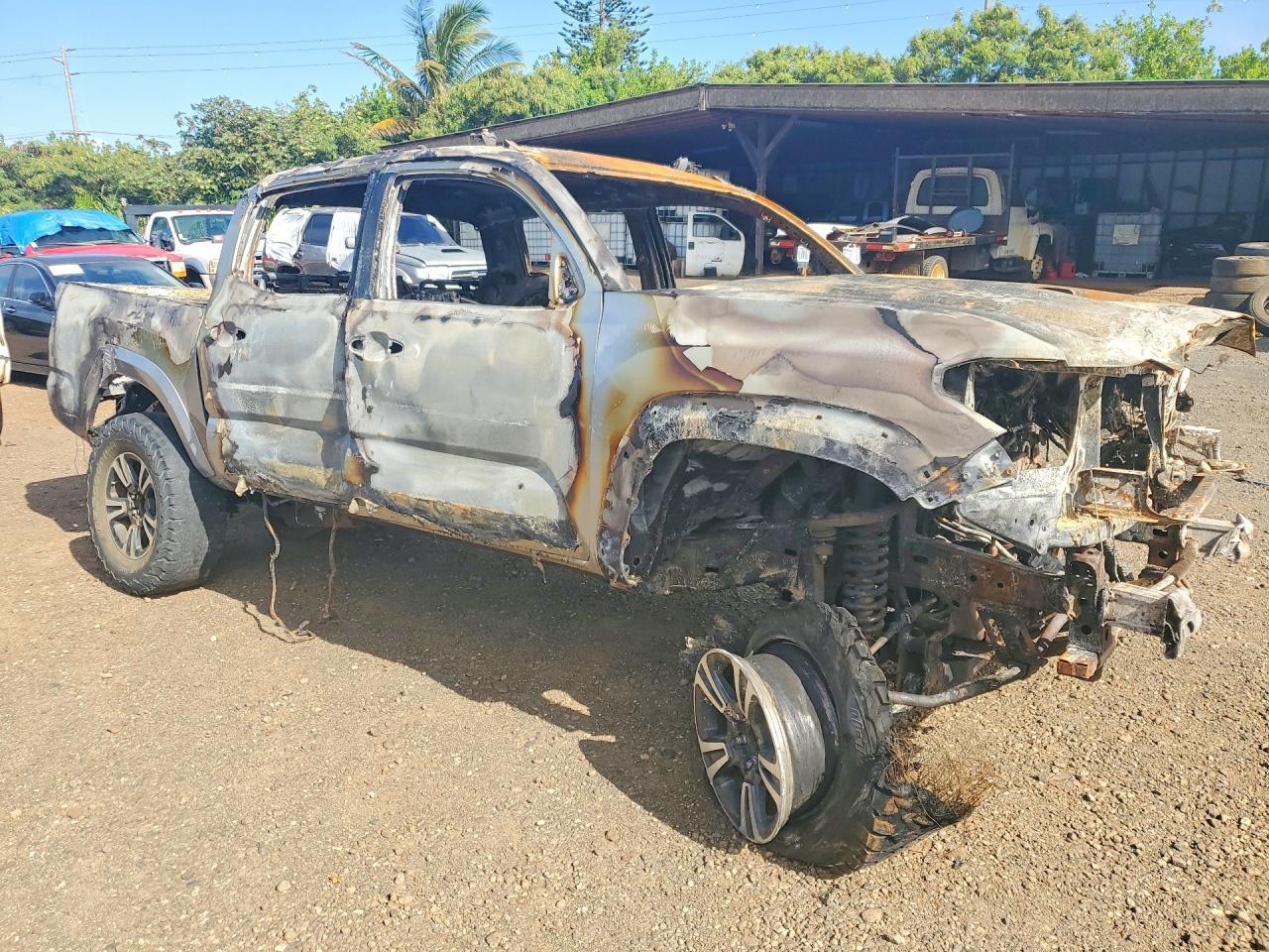 2017 Toyota Tacoma Sr V6 - Фото 4