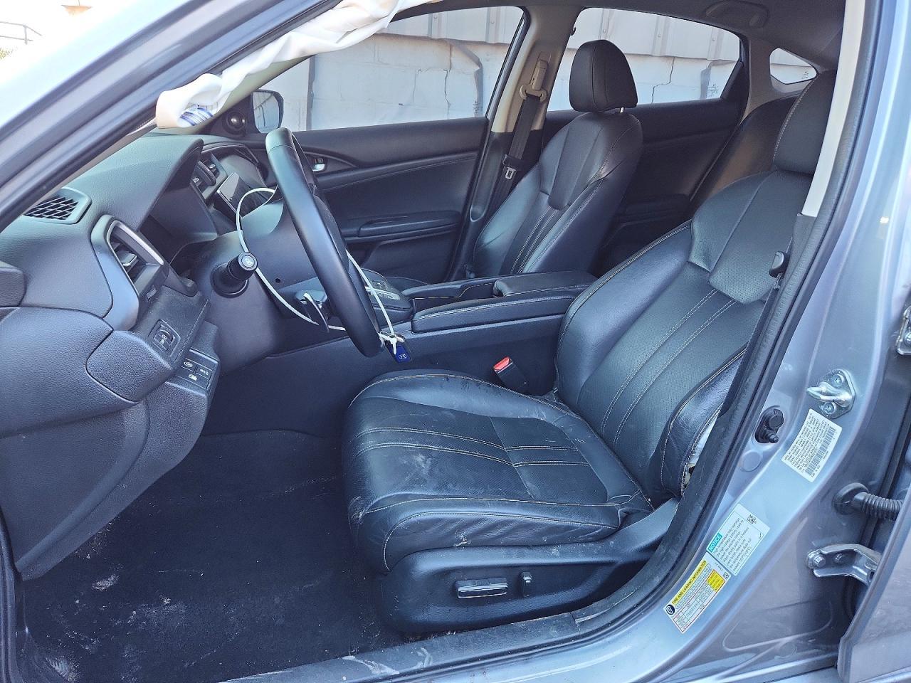 2019 Honda Insight Touring - Image 7