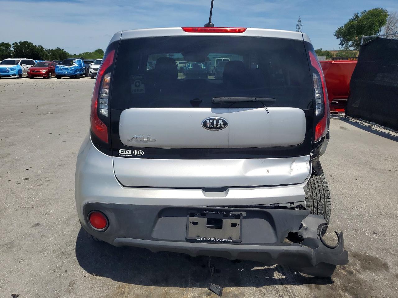 2017 Kia Soul Base - Фото 6