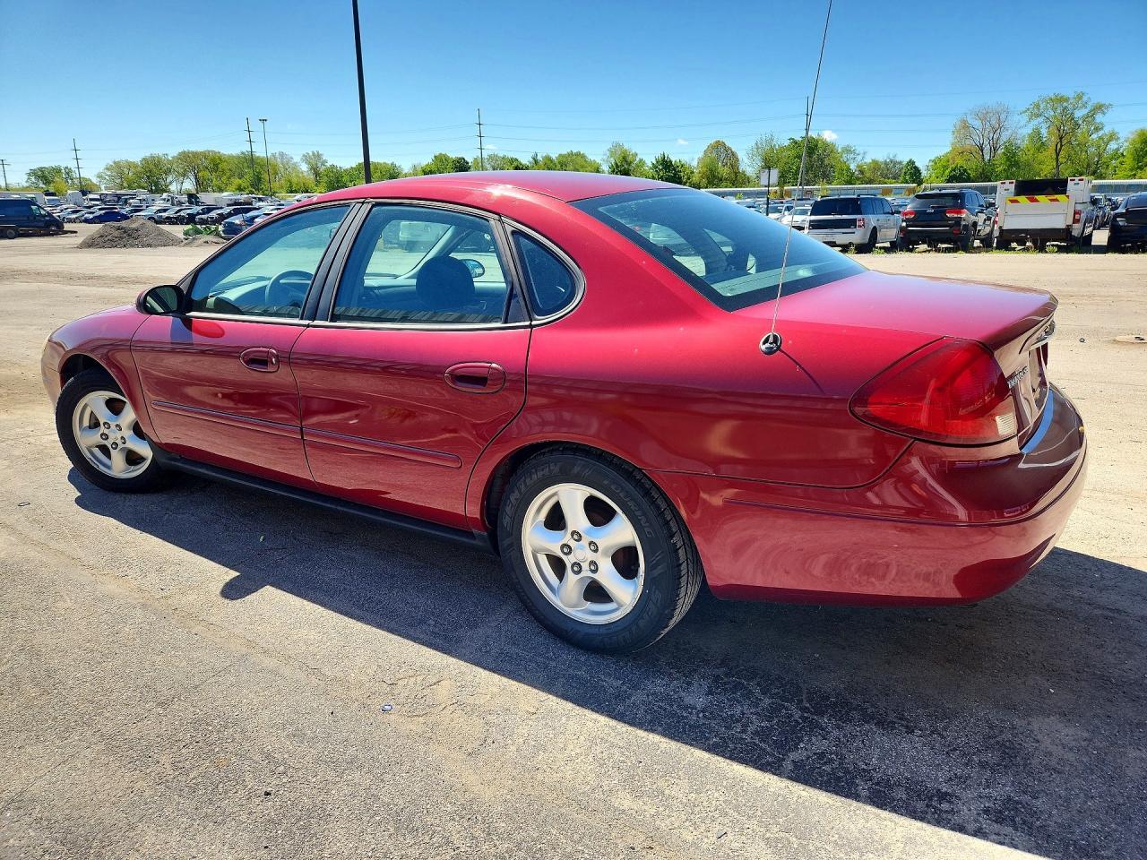 2002 Ford Taurus Se - Фото 2