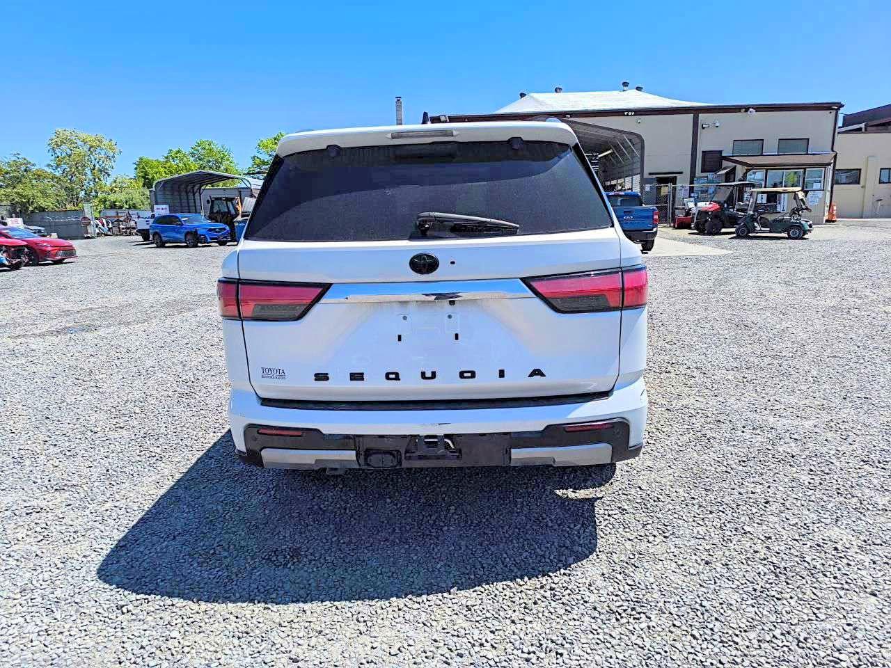 2024 Toyota Sequoia Limited - Фото 6
