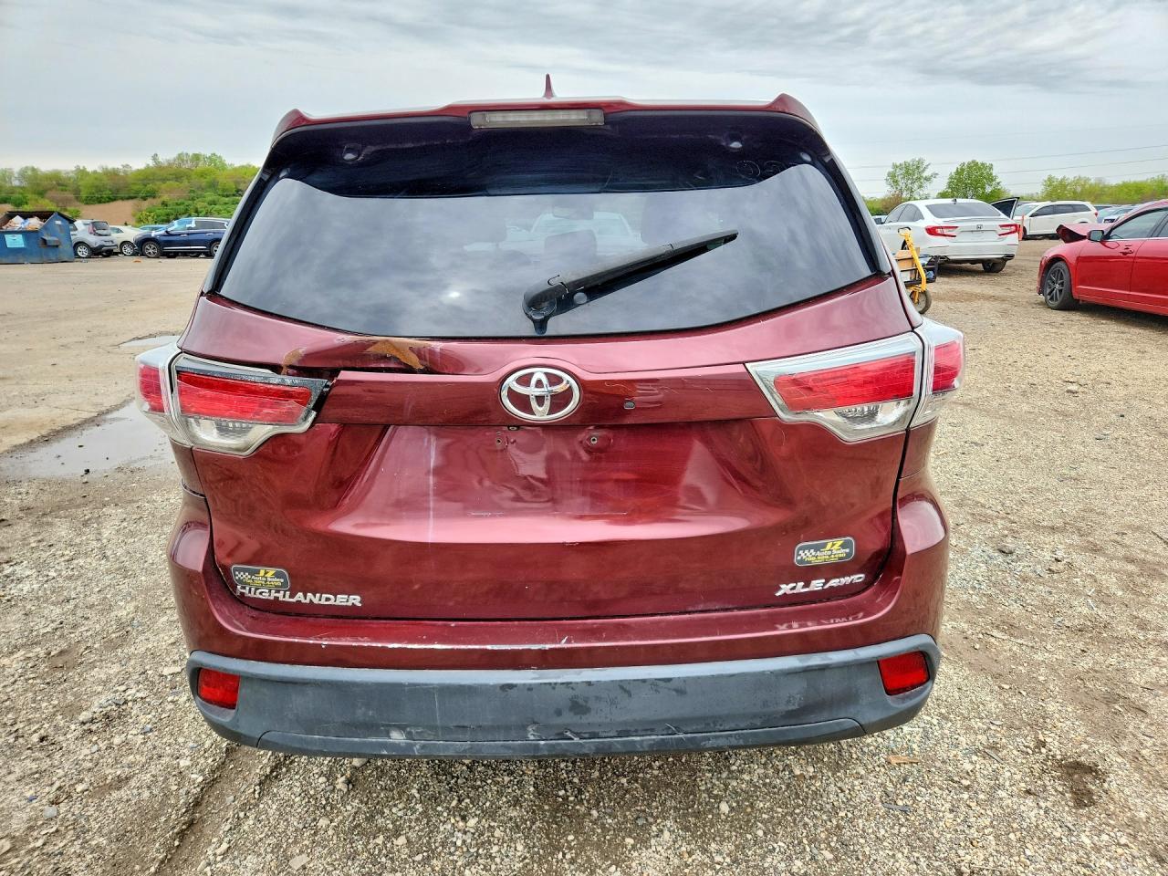 2015 Toyota Highlander Xle - Фото 6