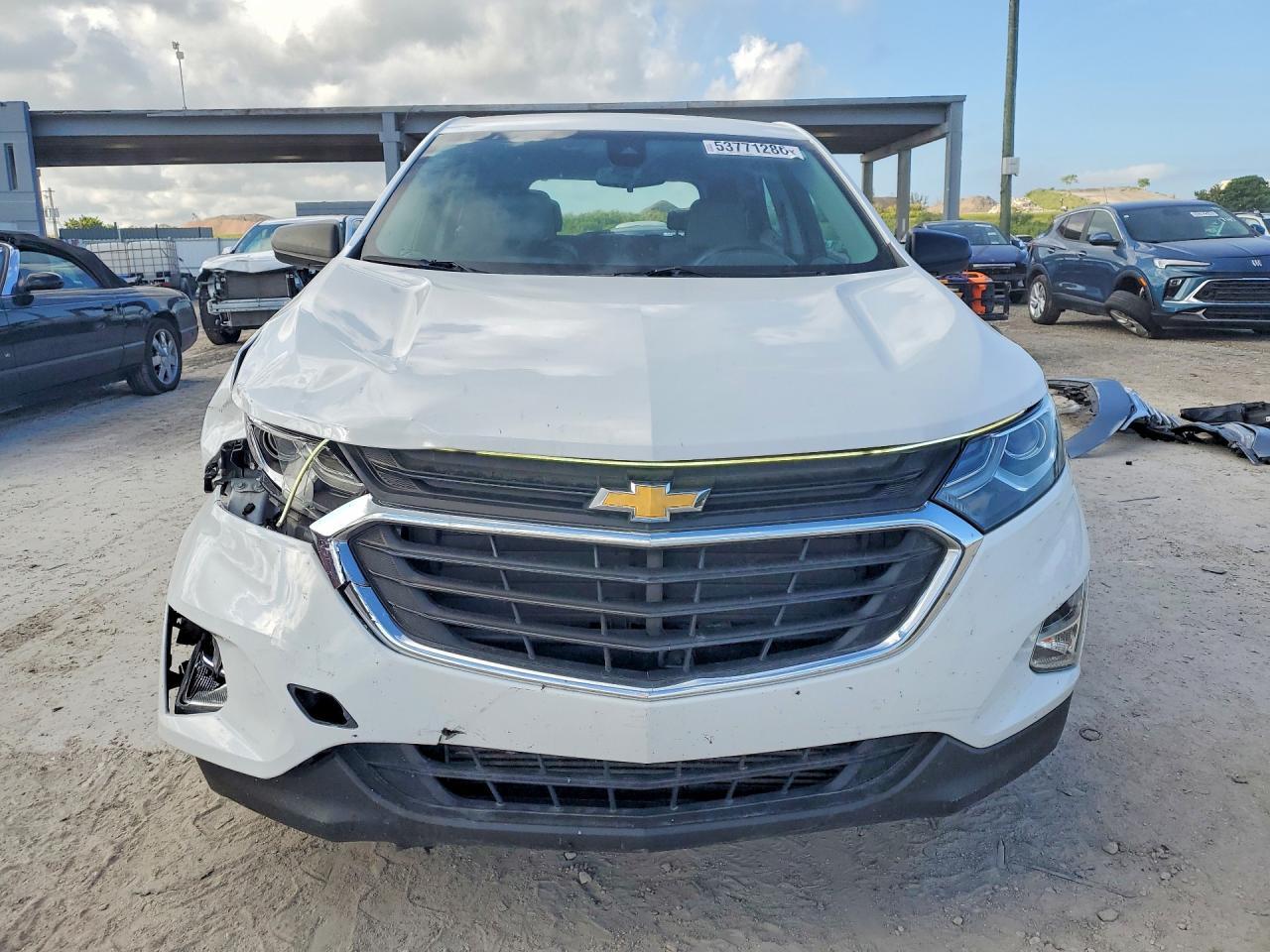 2020 Chevrolet Equinox Ls - Image 5