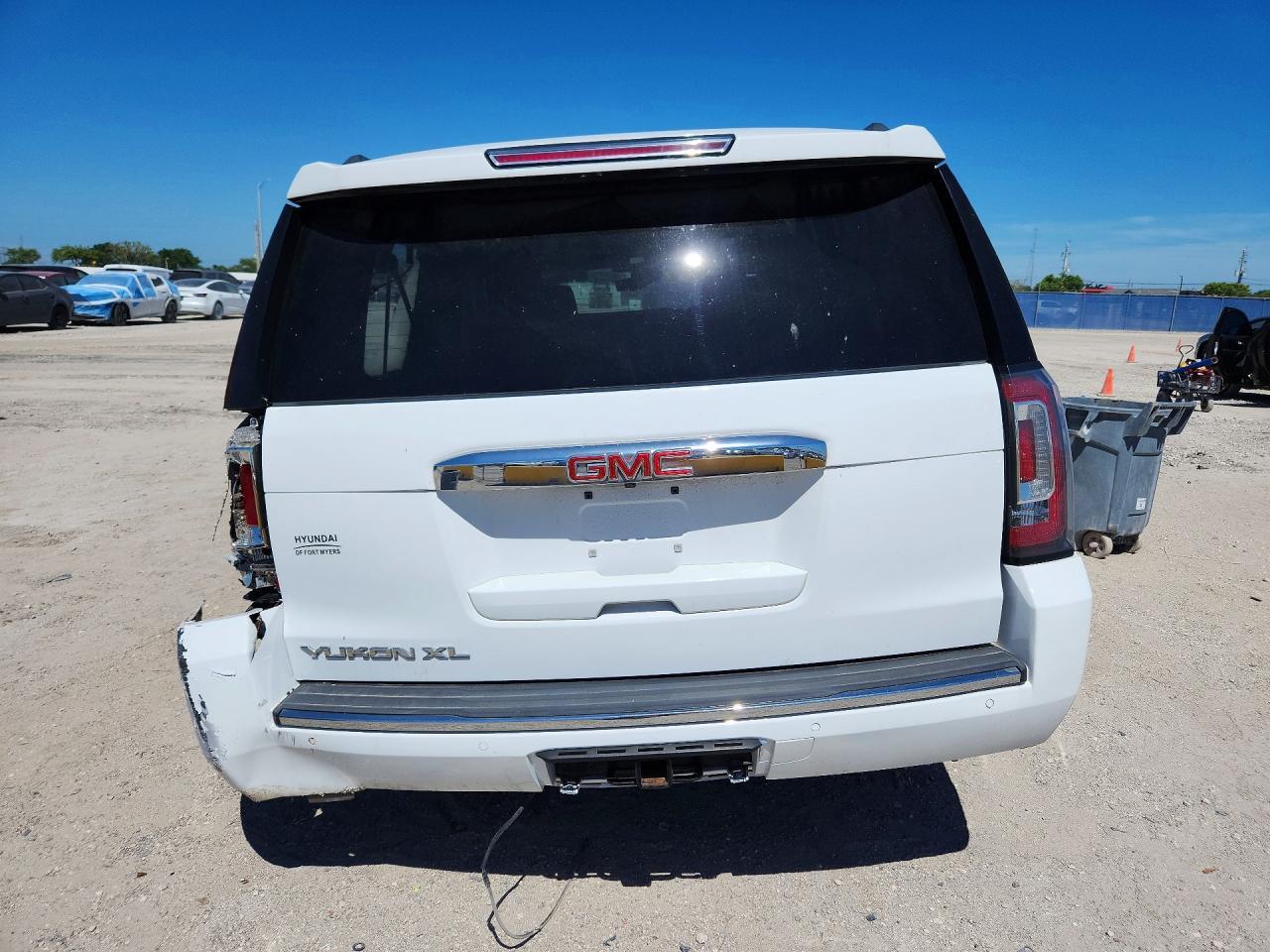 2020 GMC Yukon Xl Denali - Image 6