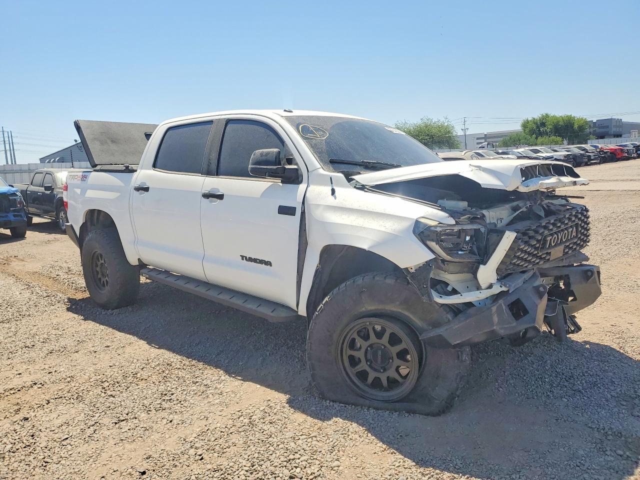 2019 Toyota Tundra Sr5 - Image 4