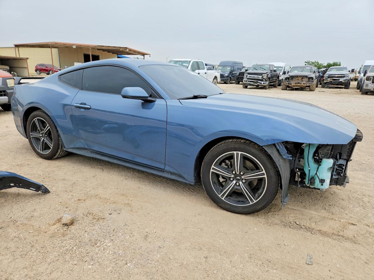 2024 Ford Mustang - Image 4