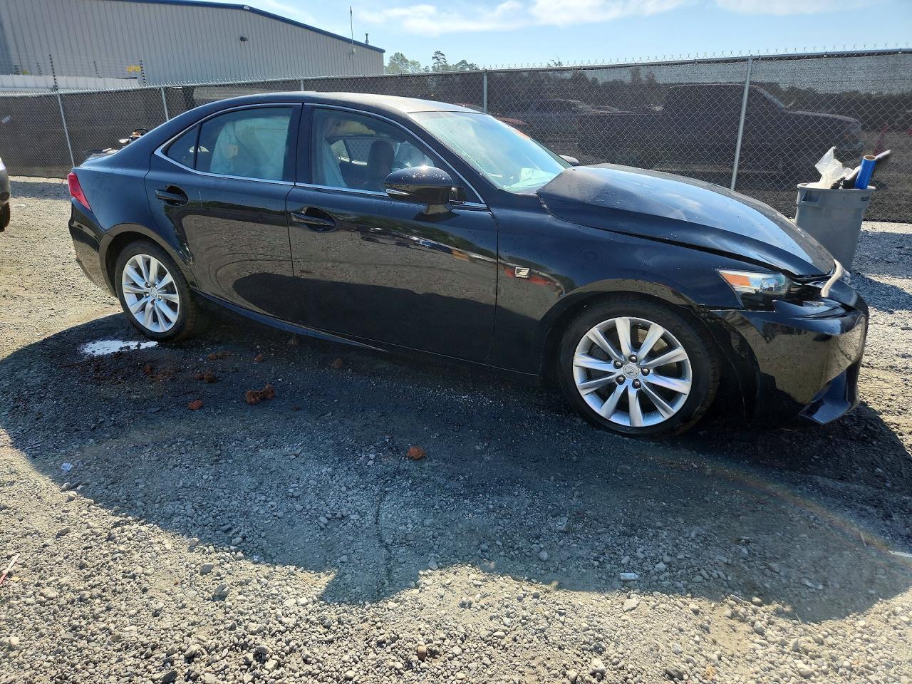2016 Lexus Is 300 - Image 4