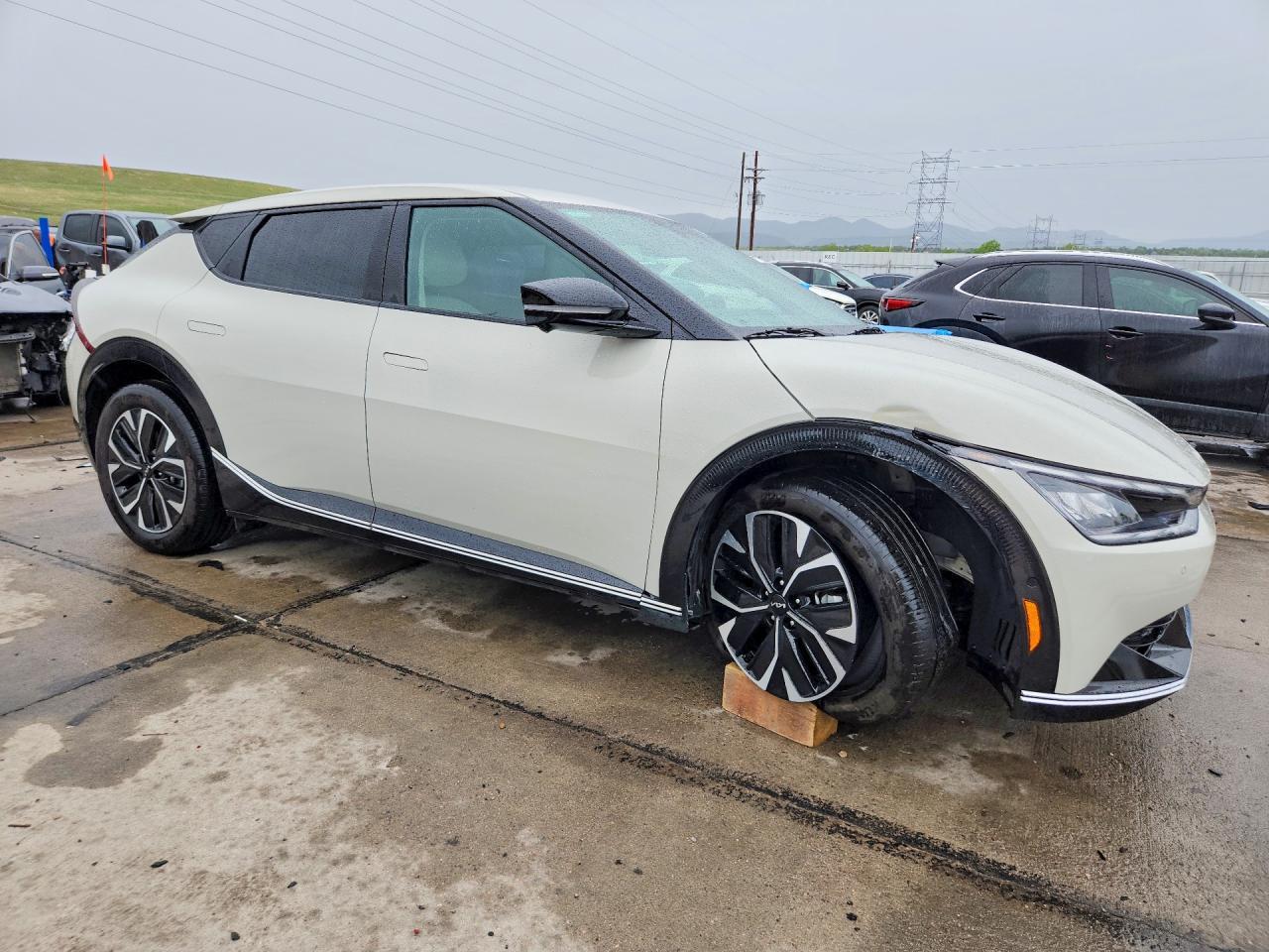 2024 Kia Ev6 Wind - Image 4