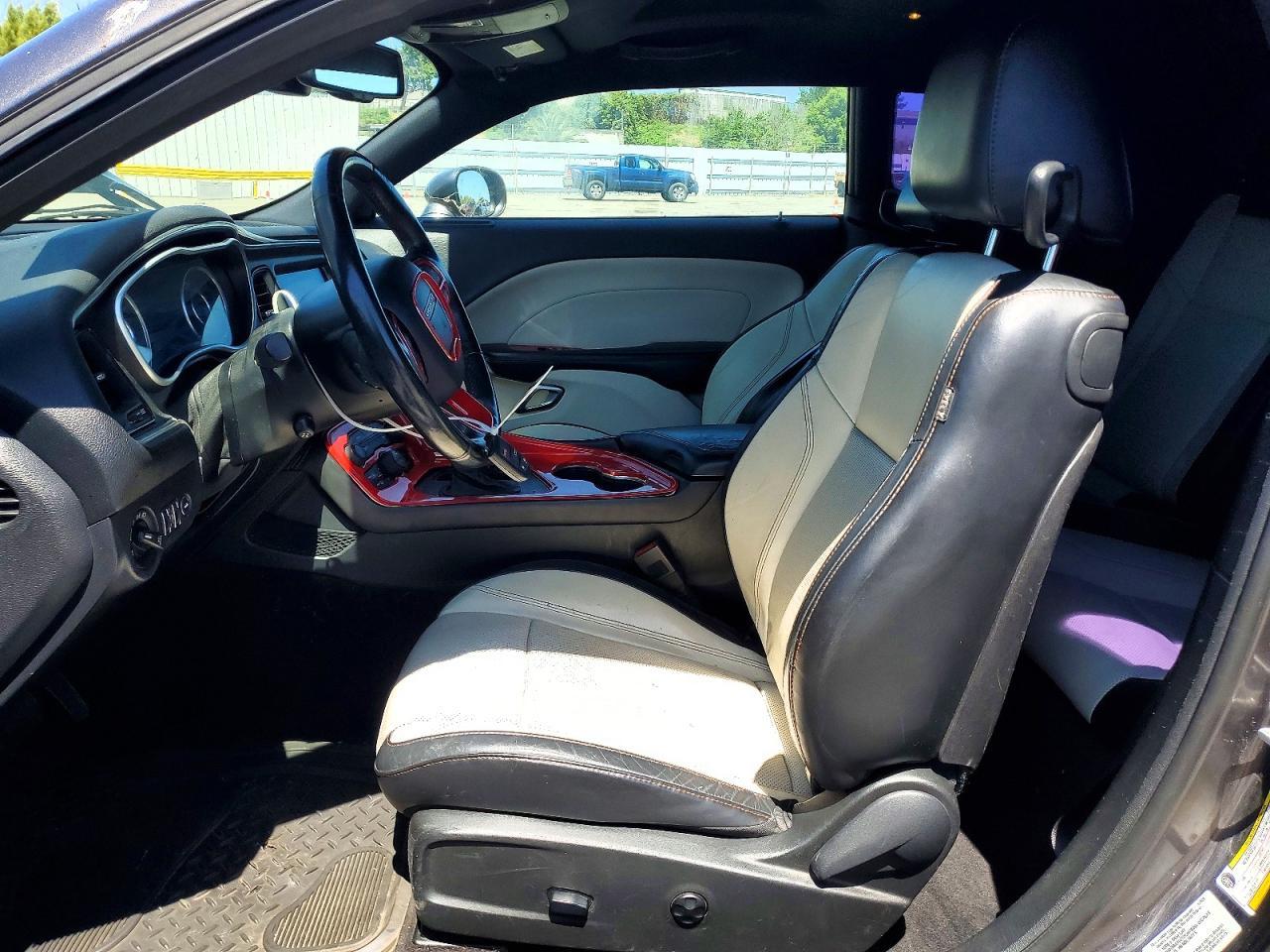 2016 Dodge Challenger - Image 7