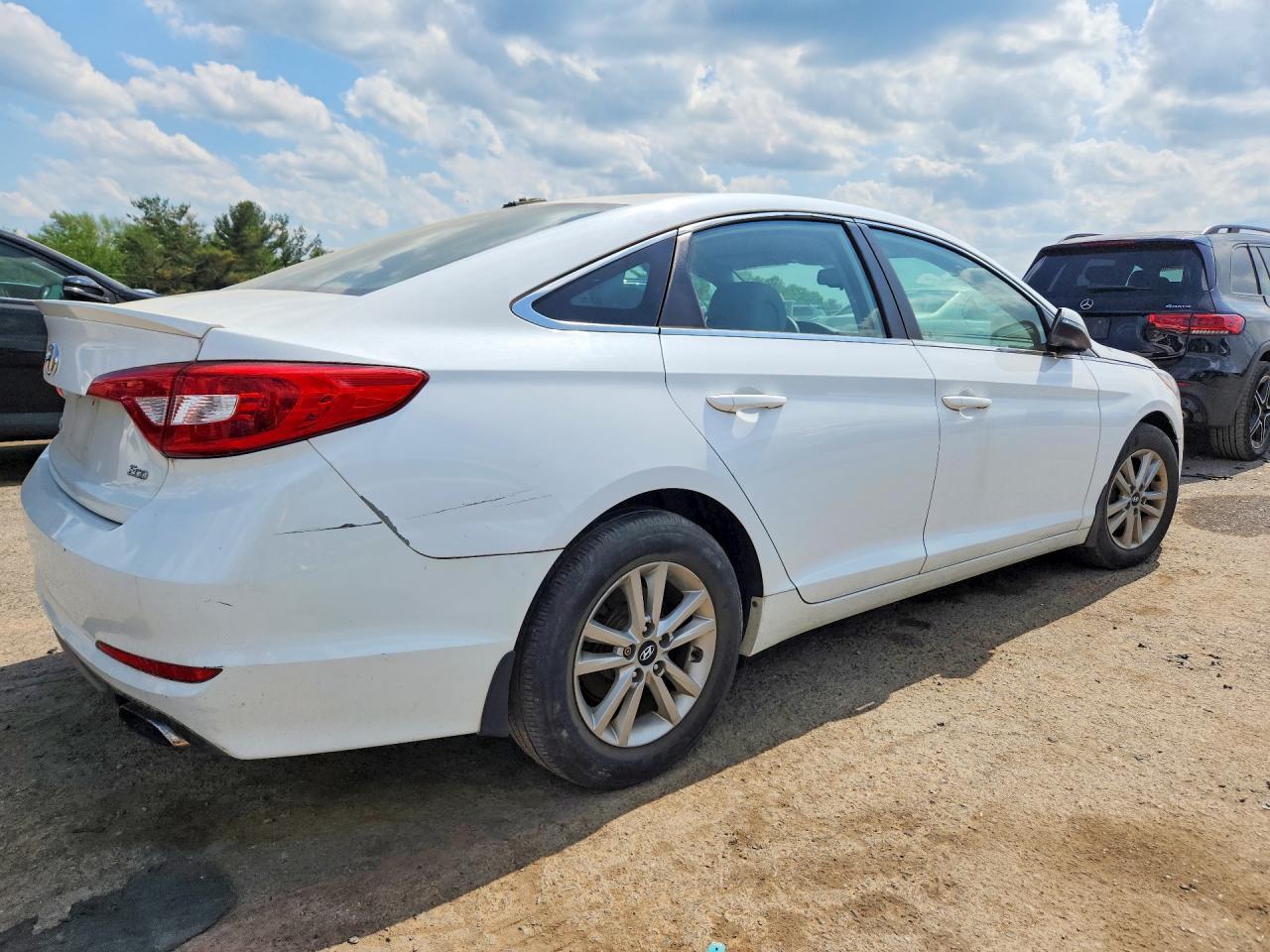 2016 Hyundai Sonata Eco - Фото 3
