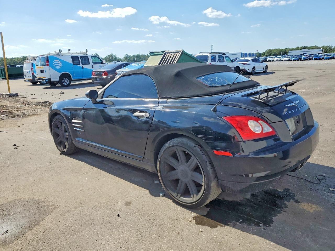 2005 Chrysler Crossfire Limited - Фото 2