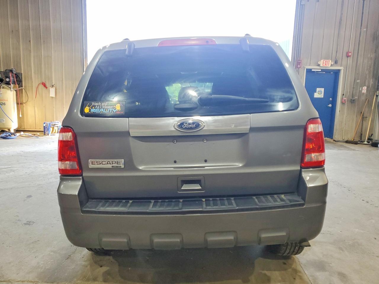 2012 Ford Escape Limited - Image 6