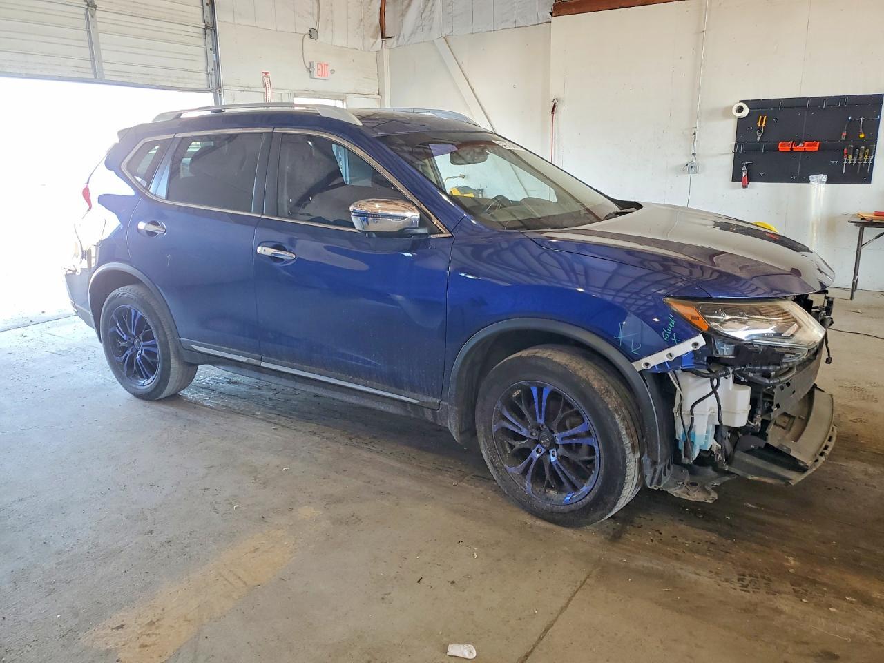 2017 Nissan Rogue S - Фото 4