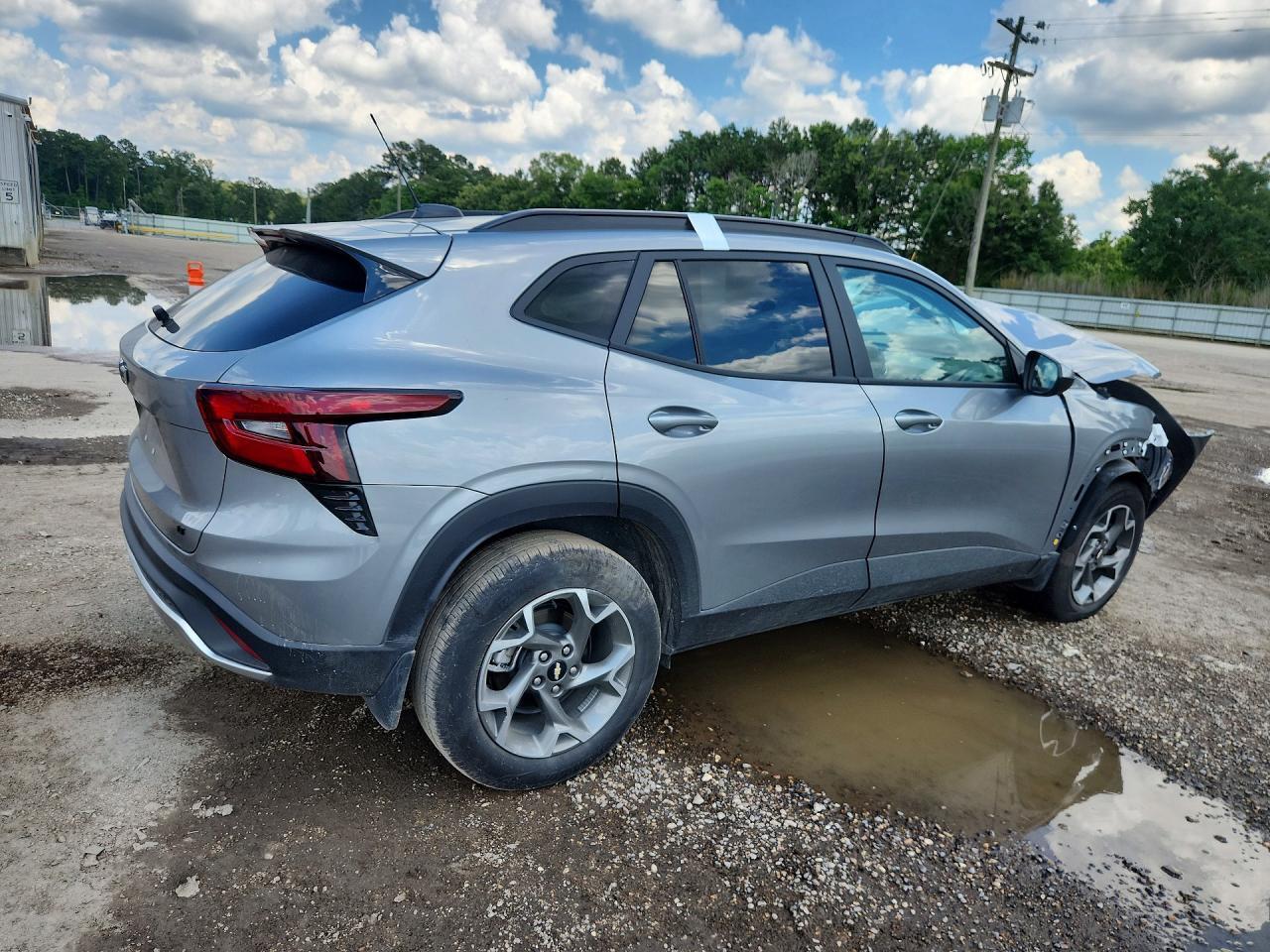 2025 Chevrolet Trax 1Lt - Фото 3