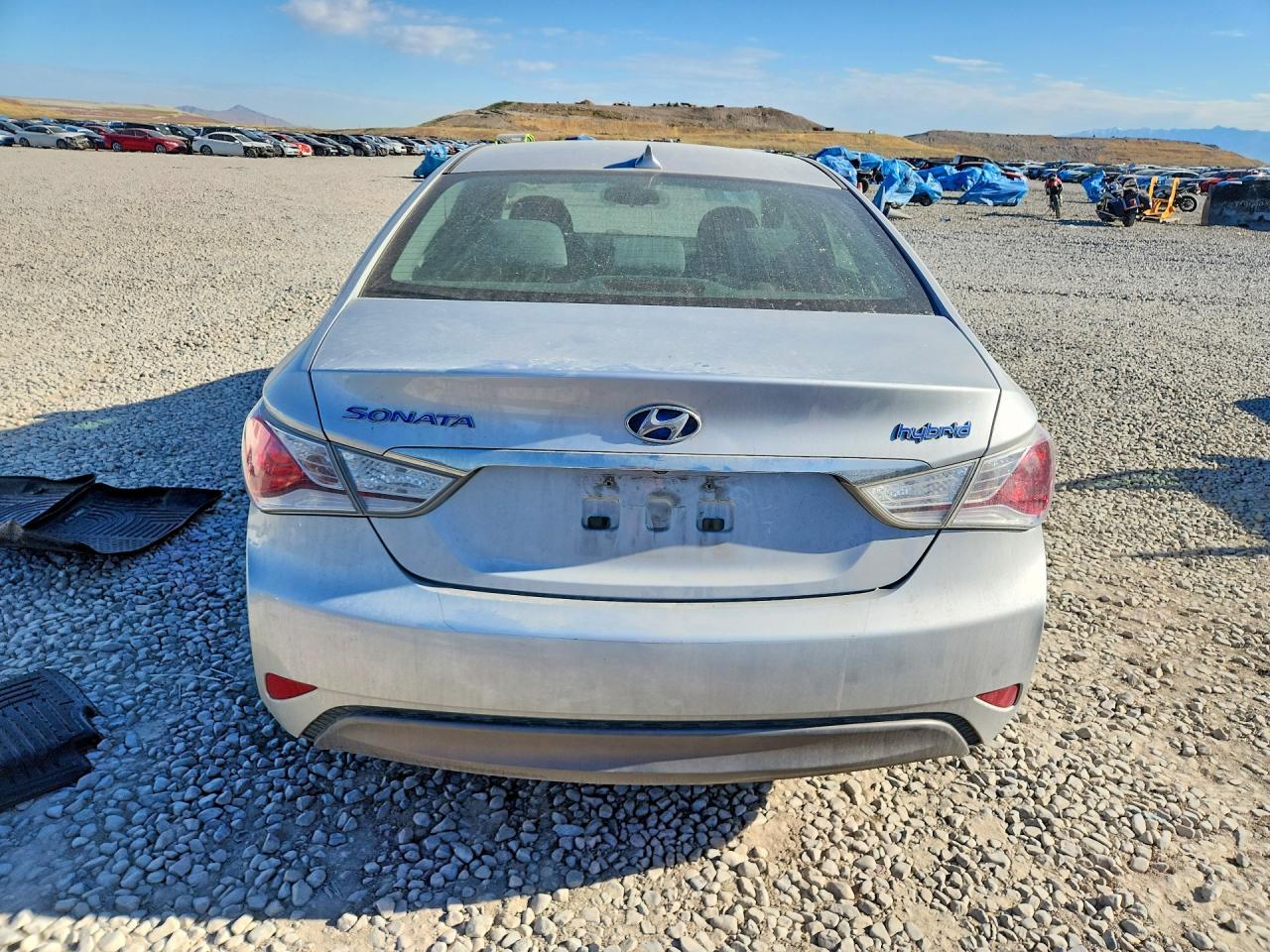 2015 Hyundai Sonata Hybrid Base - Image 6