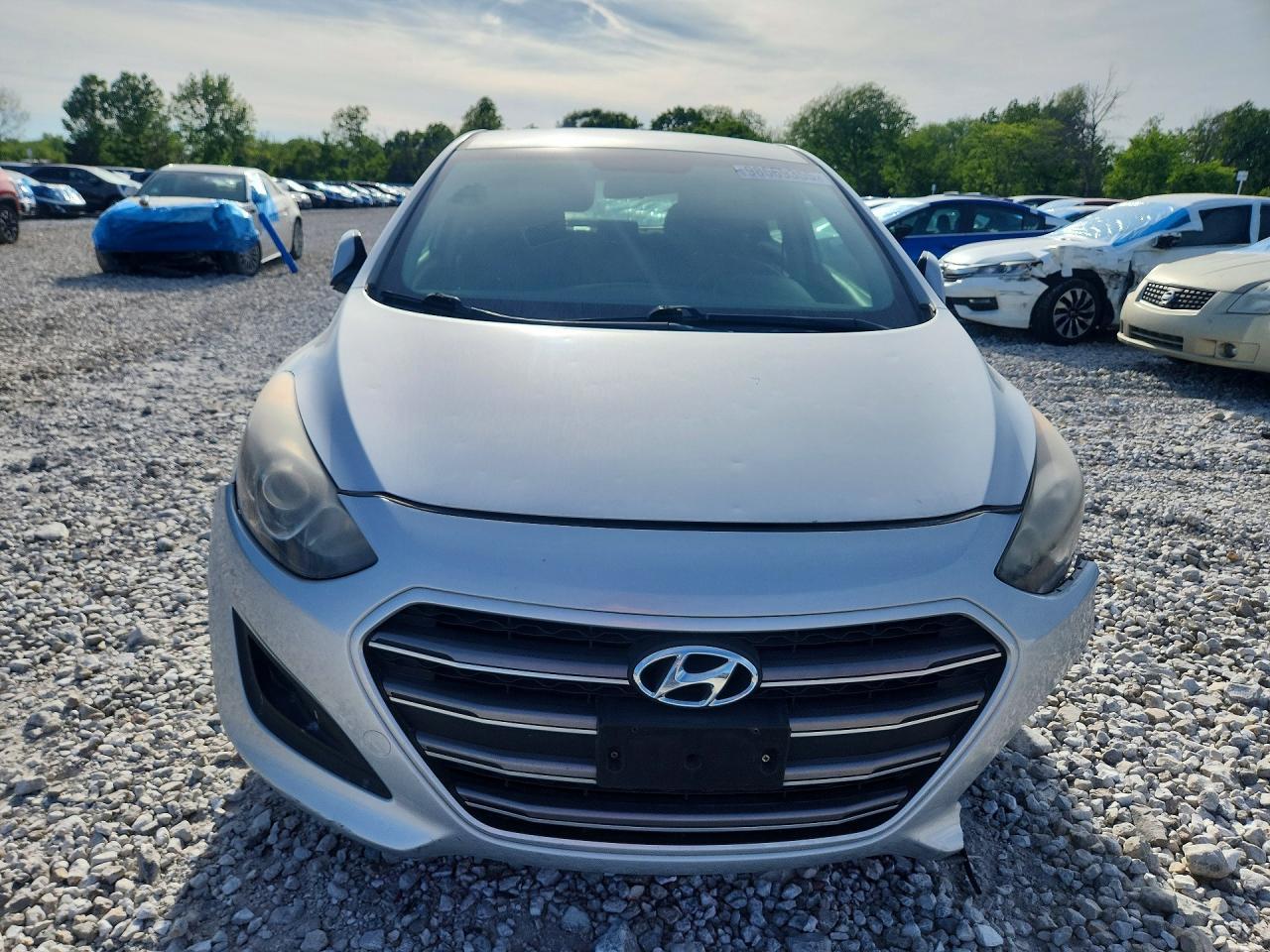 2016 Hyundai Elantra Gt Base - Фото 5