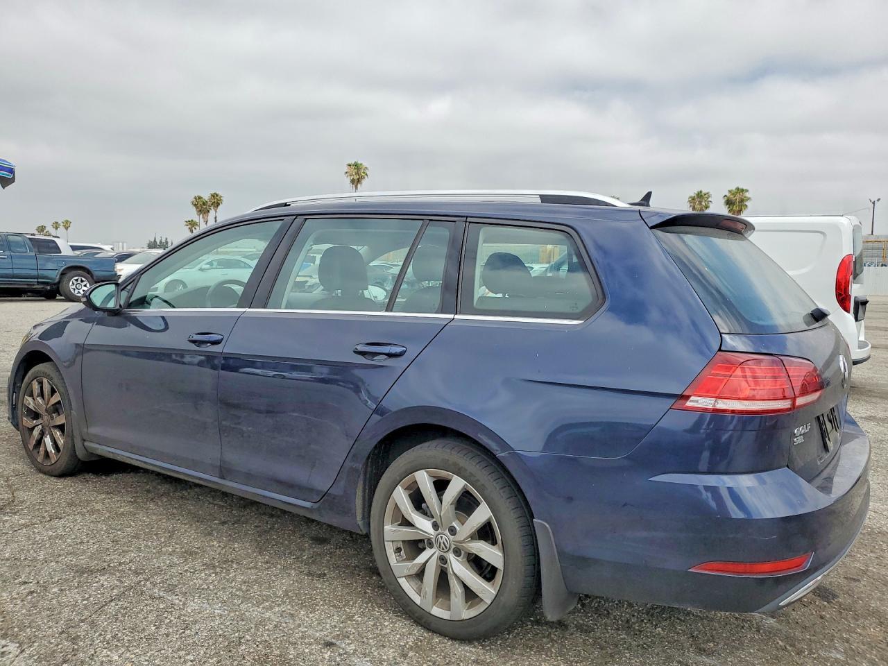 2018 Volkswagen Golf Sportwagen Sel - Фото 2