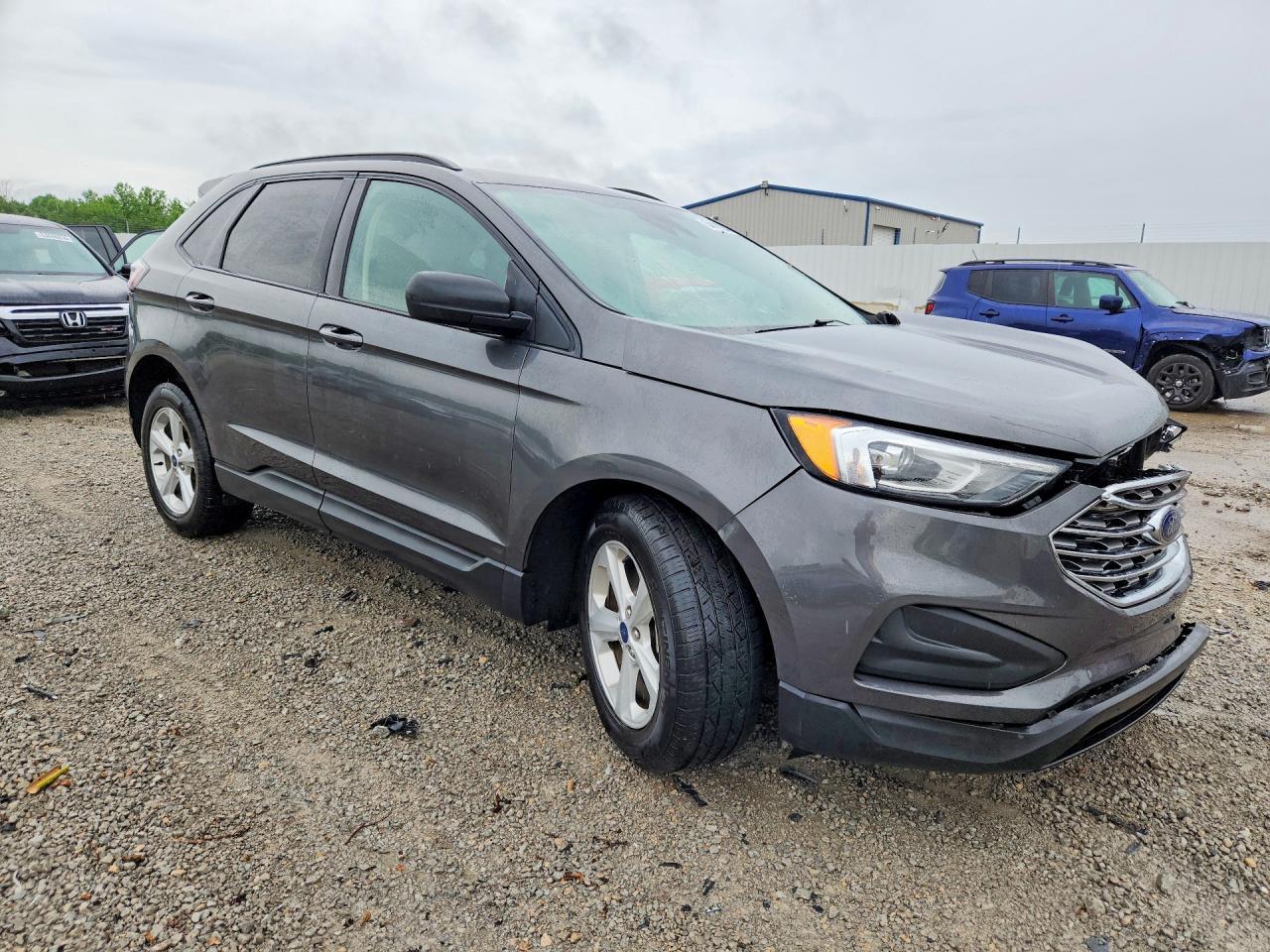 2020 Ford Edge Se - Image 4