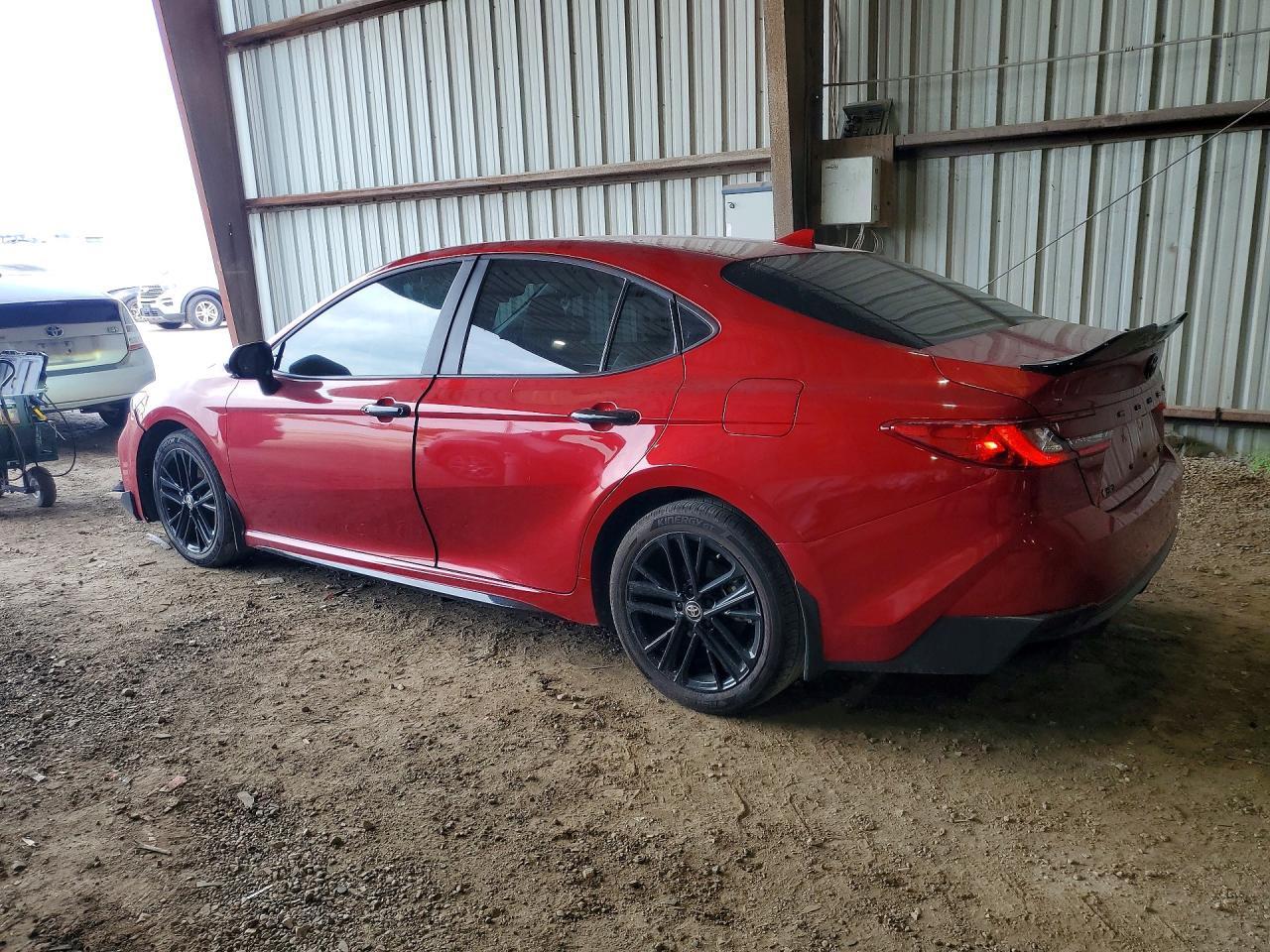 2025 Toyota Camry Se - Фото 2