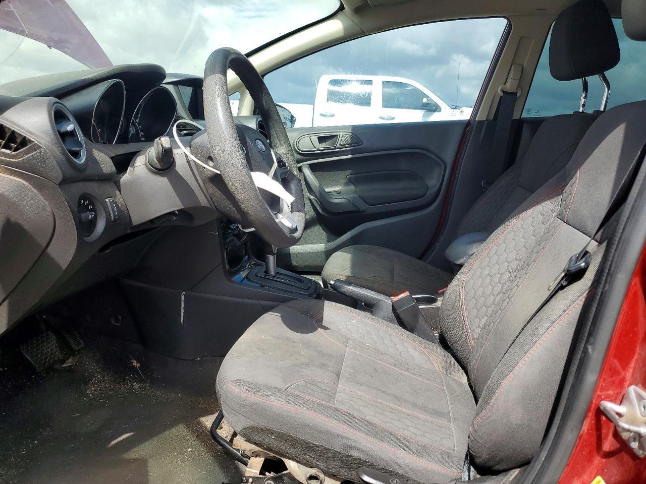 2017 Ford Fiesta - Фото 7