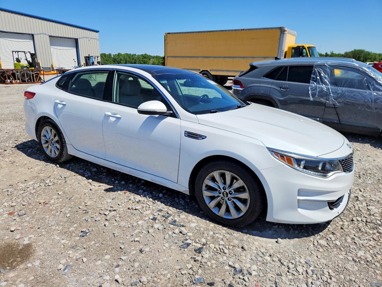 2016 Kia Optima Ex - Фото 4