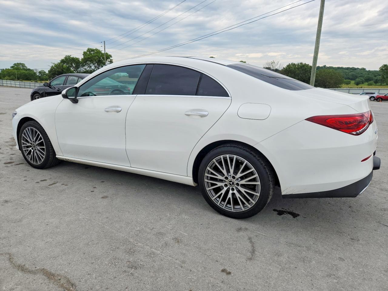 2021 Mercedes-Benz Cla 250 4Matic - Фото 2