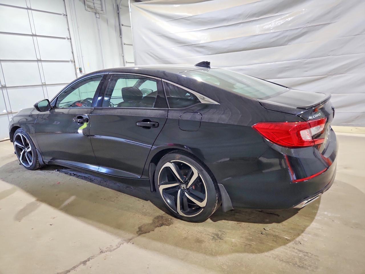 2020 Honda Accord Sport - Фото 2