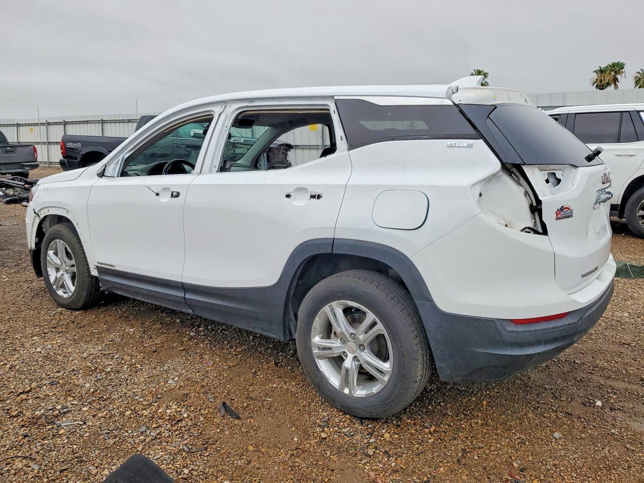 2019 GMC Terrain Sle - Фото 2