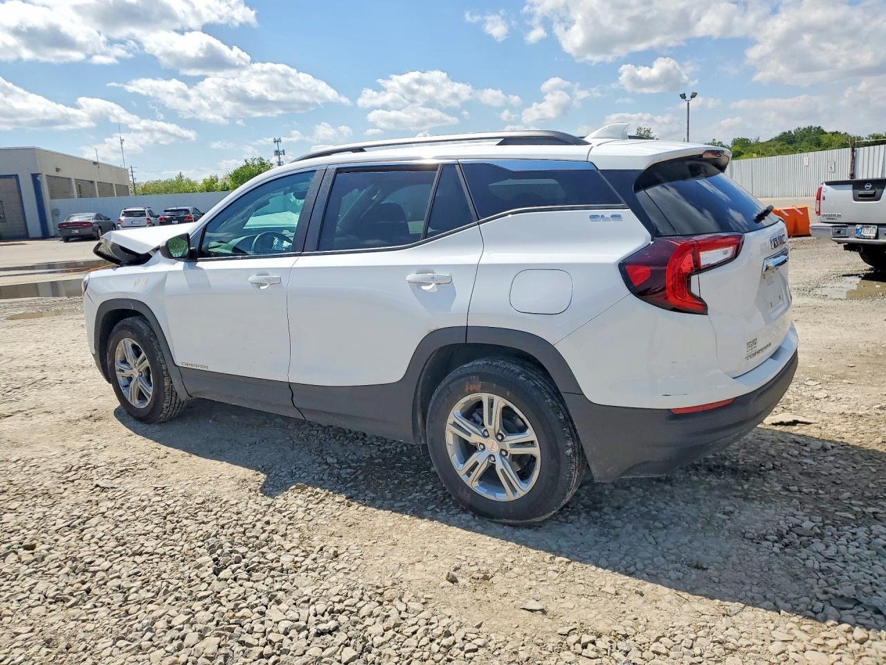 2024 GMC Terrain Sle - Фото 2