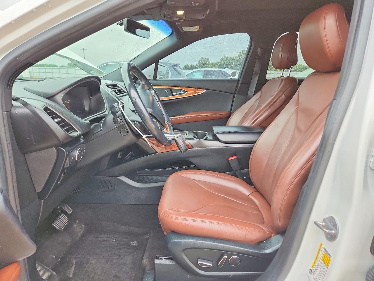 2020 Lincoln Nautilus Reserve - Image 7