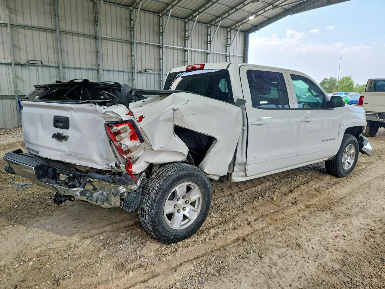 2018 Chevrolet Silverado K1500 Lt - Image 3