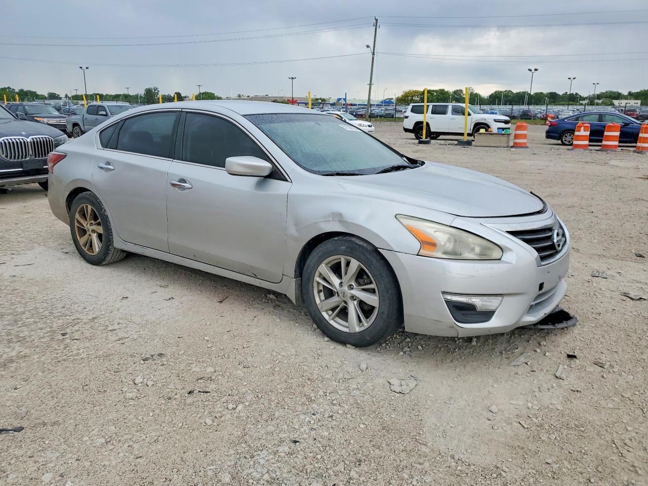 2014 Niss Altima - Фото 4