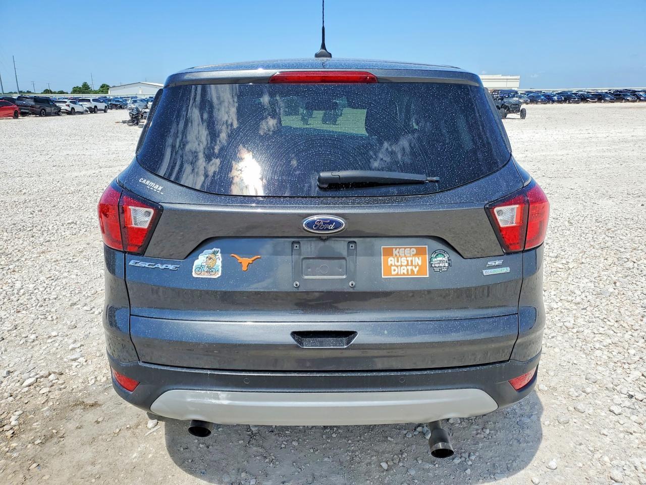 2019 Ford Escape Se - Фото 6