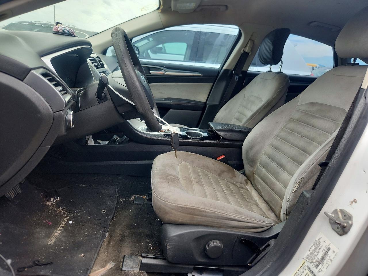 2014 Ford Fusion S - Фото 7