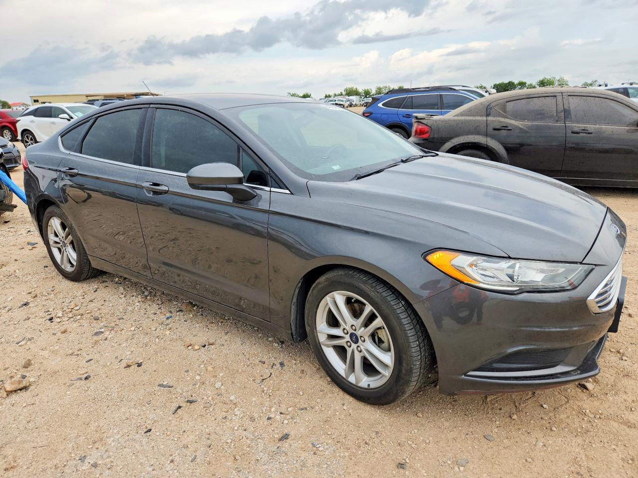 2018 Ford Fusion Se - Фото 4