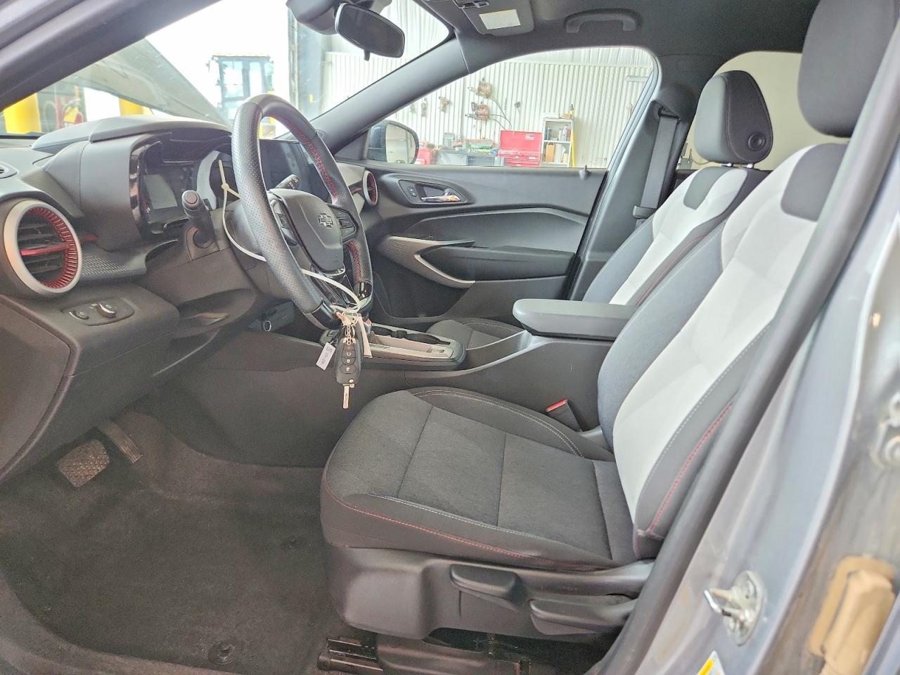 2024 Chevrolet Trax 1Rs - Фото 7