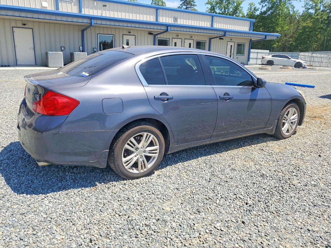 2012 Infiniti G25 Sedan X - Фото 3