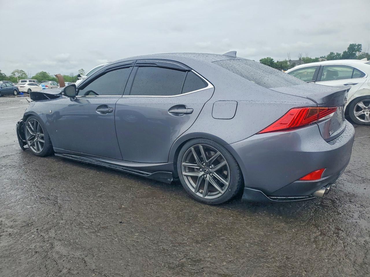 2018 Lexus Is 300 - Фото 2