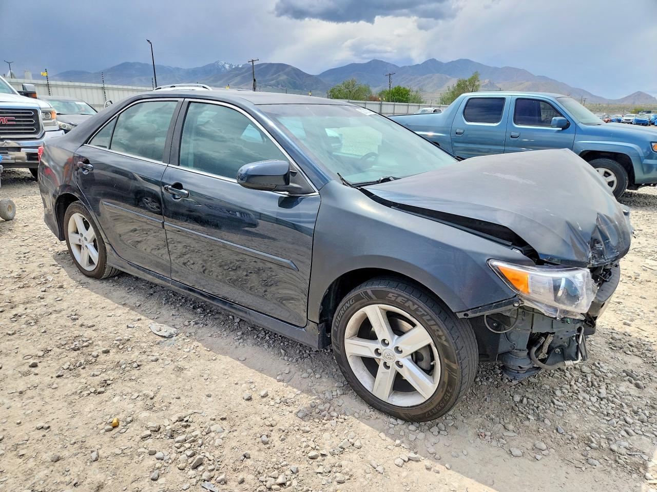 2013 Toyota Camry Se - Image 4