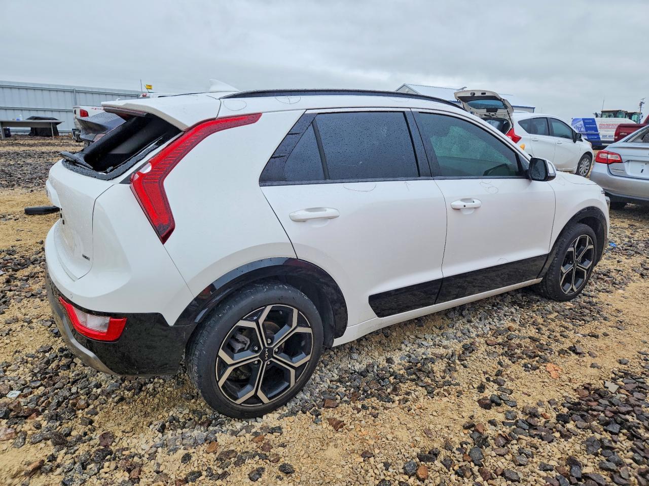 2023 Kia Niro Ex - Фото 3